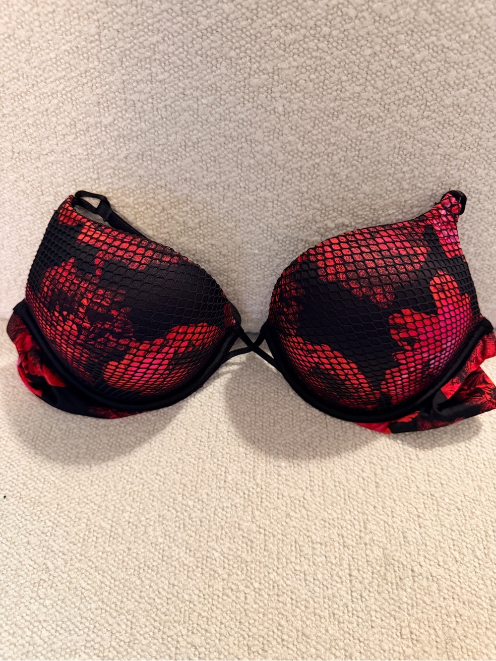 Victoria's Secret Black & Red Floral Mesh bombshell Push-Up Bra